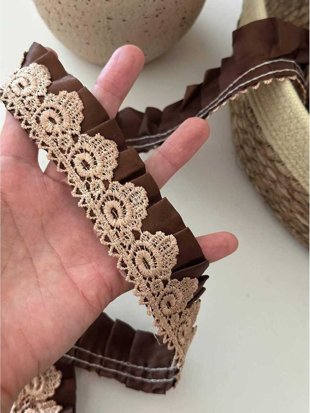 5Yds Non-Stretch 1.4" Brown Pleated Satin Water Soluble Lace Trim, Wholesale